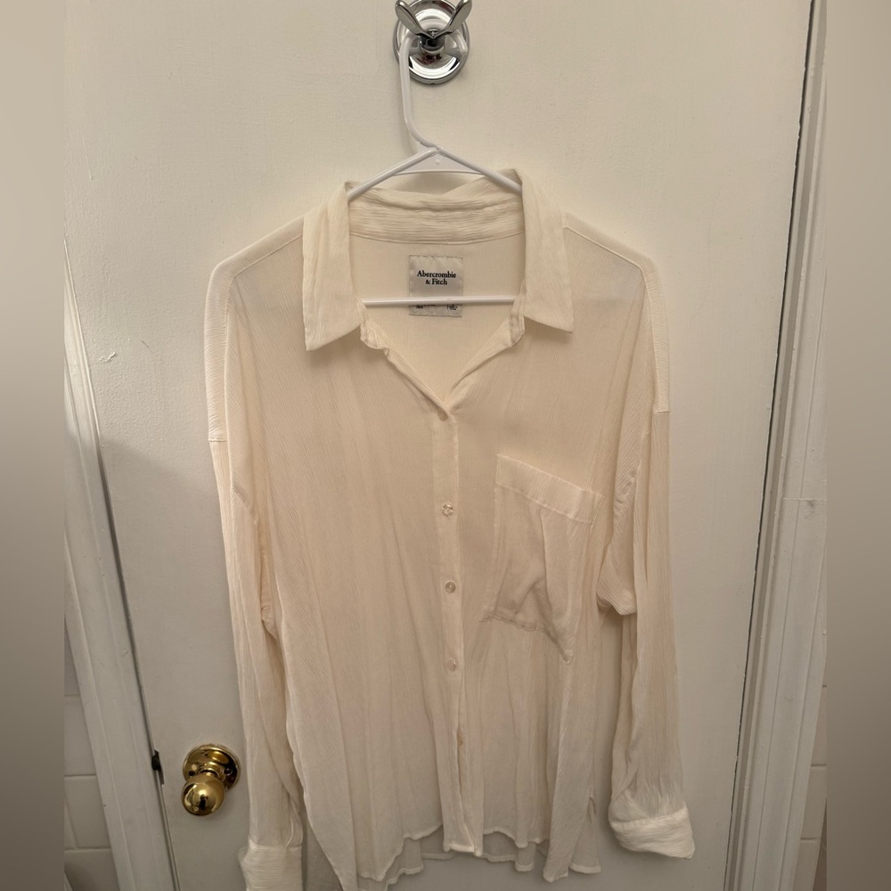 Abercrombie and Fitch Button down
Size Large